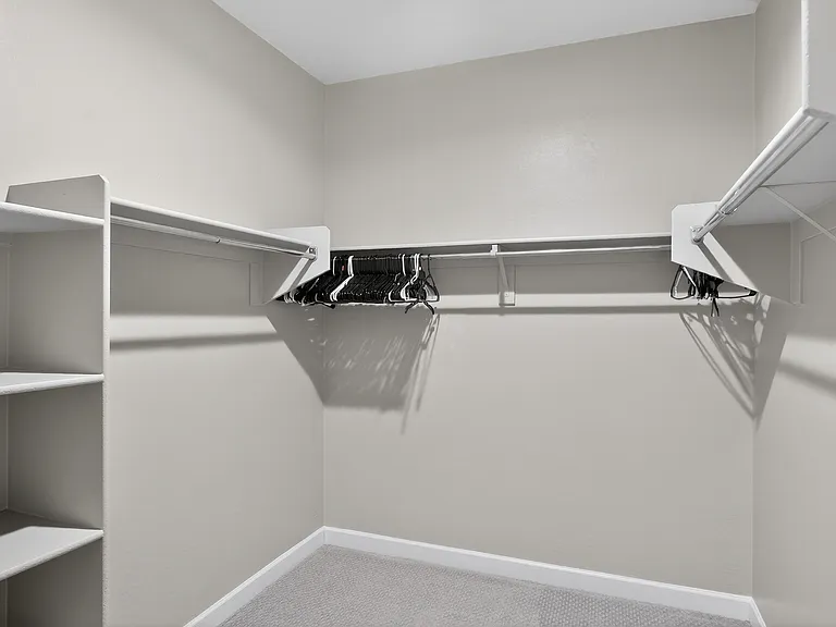 2419 S 239th Dr — Photo 5