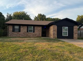 2128 E Meandering Way, Ada, OK 74820