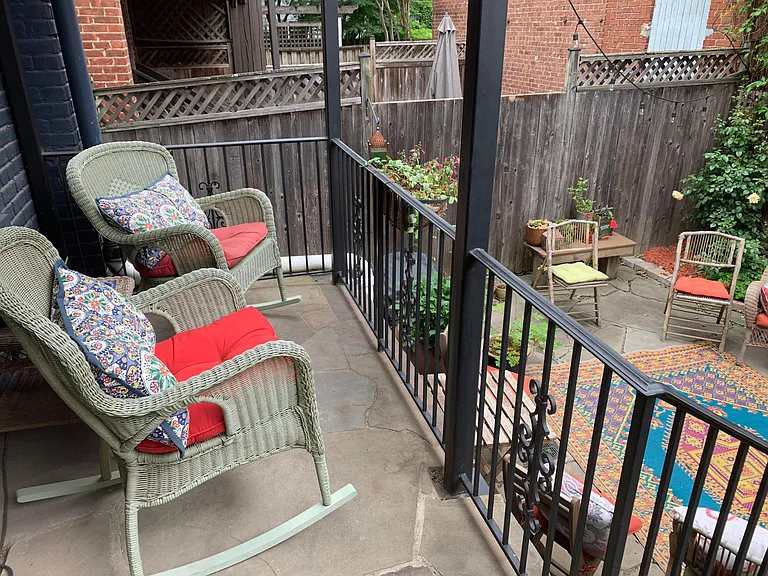 712 11th St SE — Photo 34