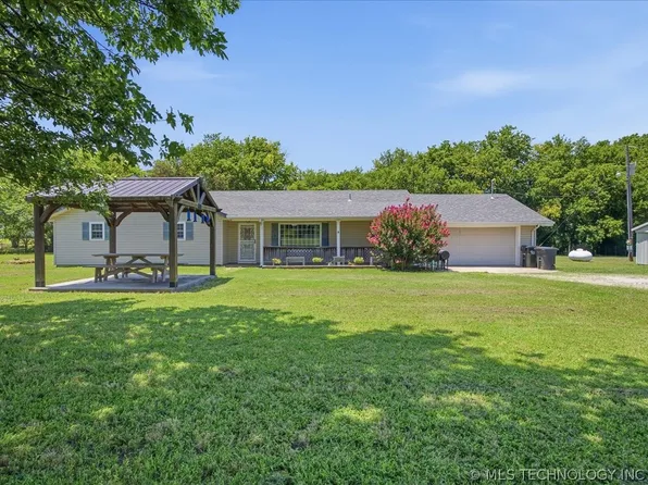 2315 N 180th Rd, Mounds, OK 74047