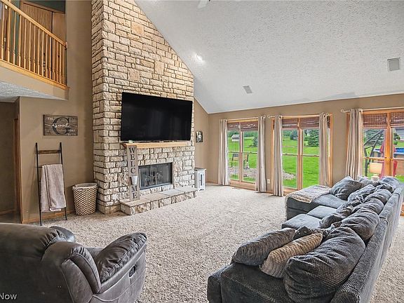 3rd image of 1107 Shannon Ln