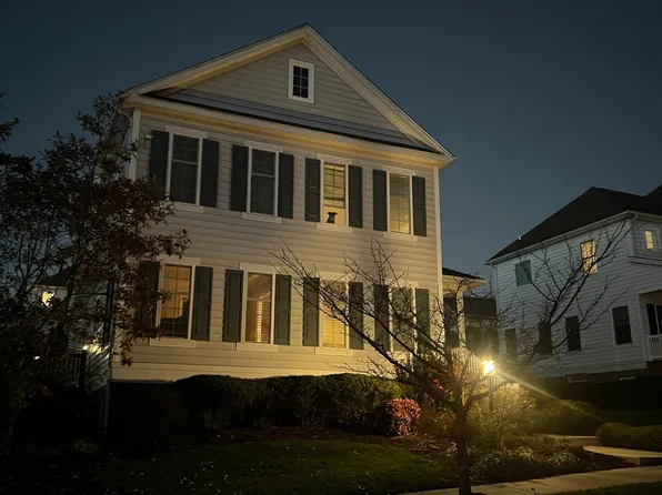 1218 Brook Cir, Blacksburg, VA 24060