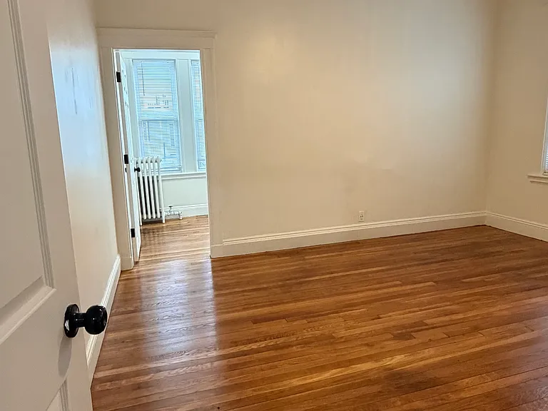 27 Hosmer St #1A — Photo 10