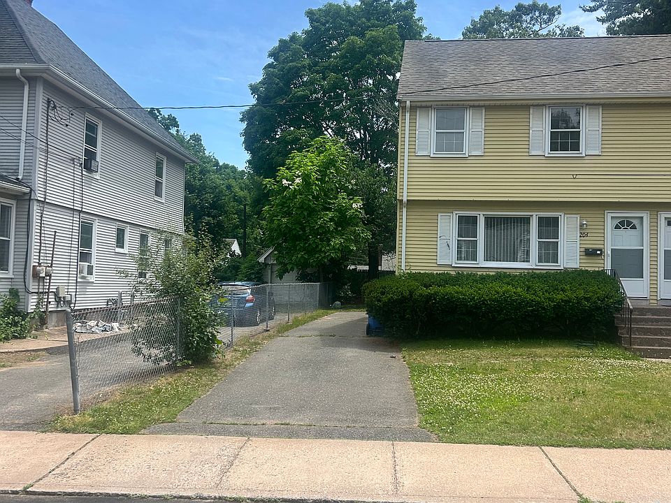 1st image of 204 School St