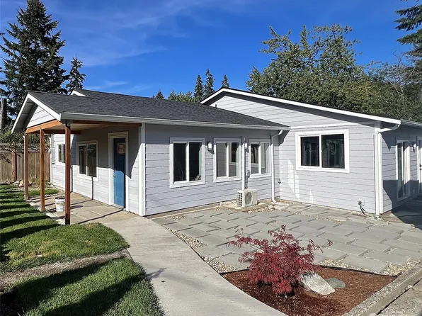 4340 Division Avenue W, Bremerton, WA 98312