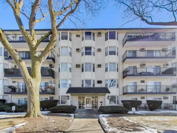 5506 Lincoln Ave Unit 315, Morton Grove, IL 60053