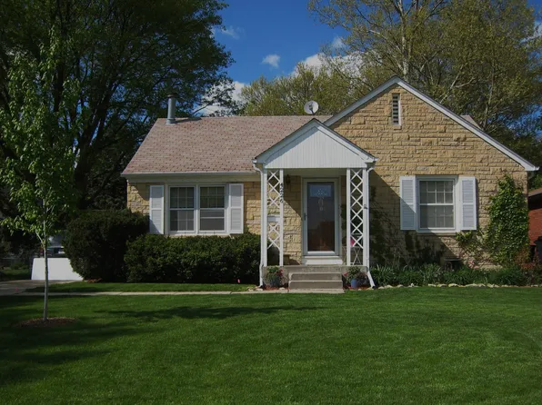 4226 Sumner St, Lincoln, NE 68506