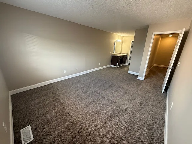 Continent French Quarter Apt — Photo 150