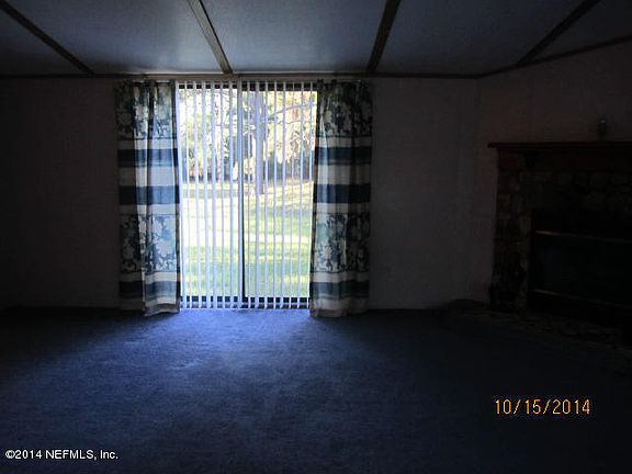 5th image of 386 Circle Dr N