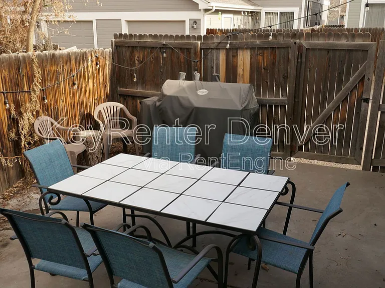 1716 Depew St — Photo 23