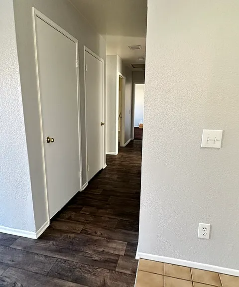3735 Hollowglen Dr — Photo 15