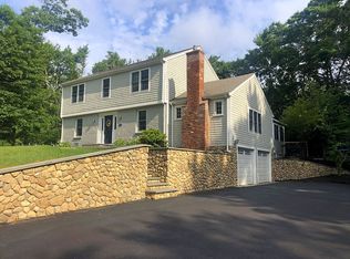 166 Cross St, Duxbury, MA 02332