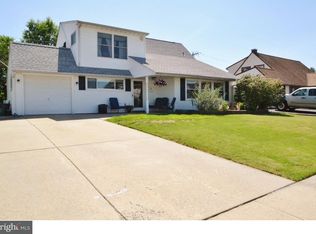 43 Homestead Rd, Levittown, PA 19056