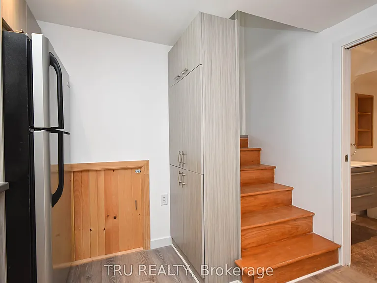 1847 Walkley Rd #B — Photo 16