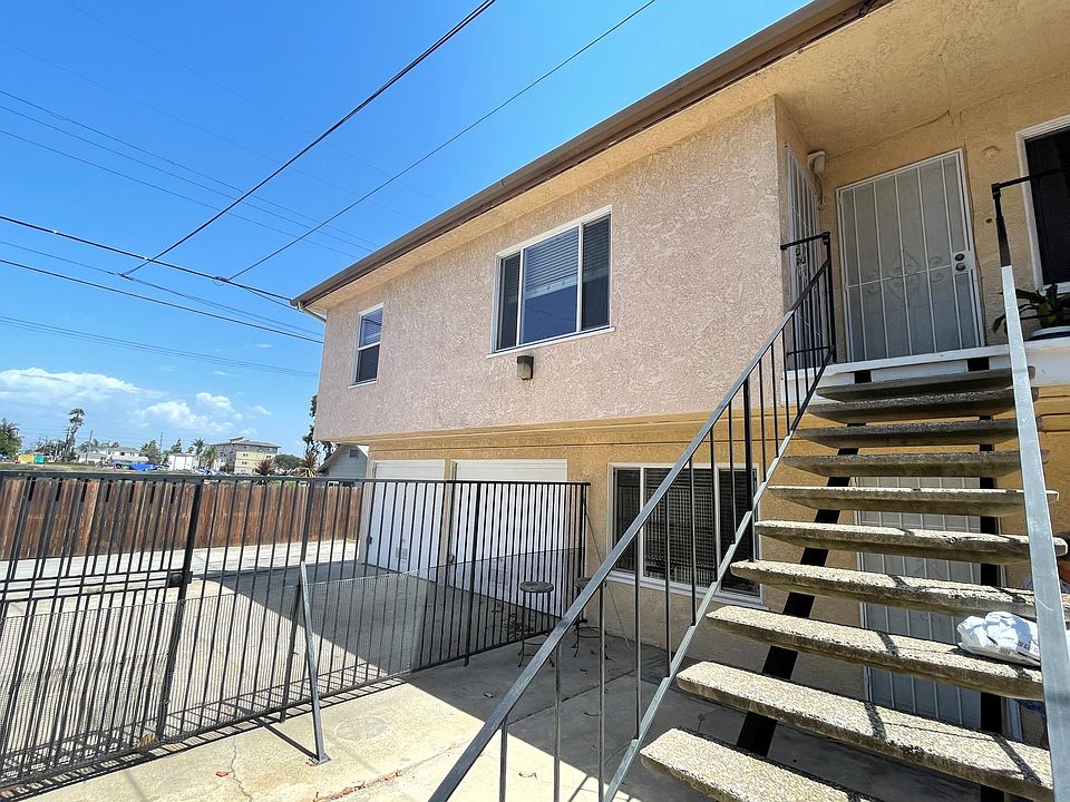1st image of 4071 32nd St