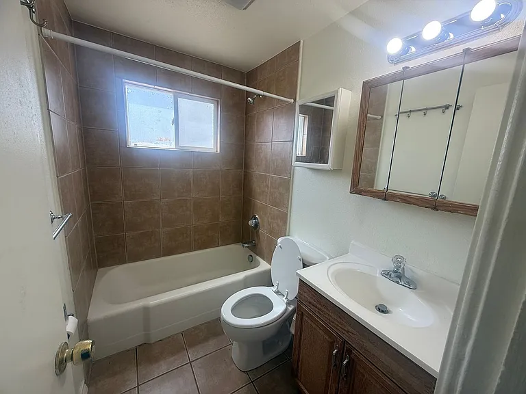 3003 S Fox St — Photo 13