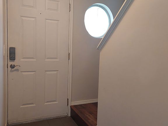 3rd image of 775 E Gables Ln