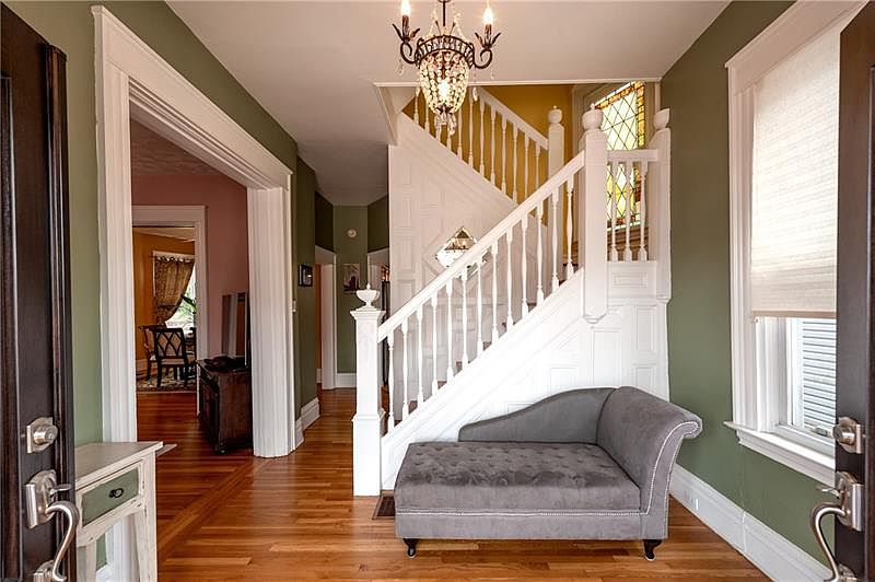 151 Clearview Ave, Crafton, PA 15205 Zillow