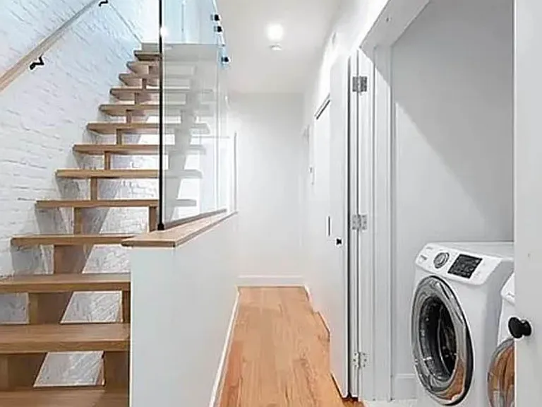 438 Hancock St #2 — Photo 27