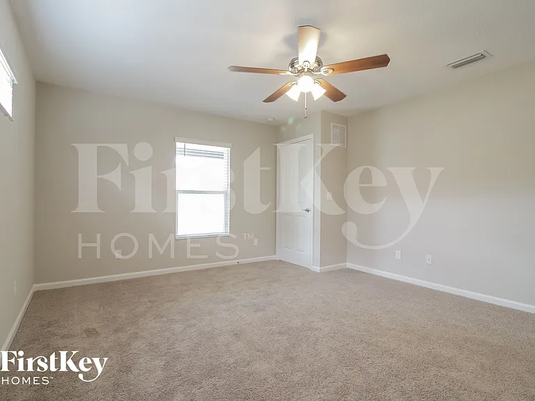 1630 Salazar St SE — Photo 10