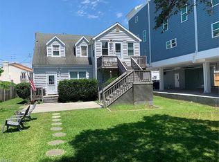 306 27th St, Virginia Beach, VA 23451