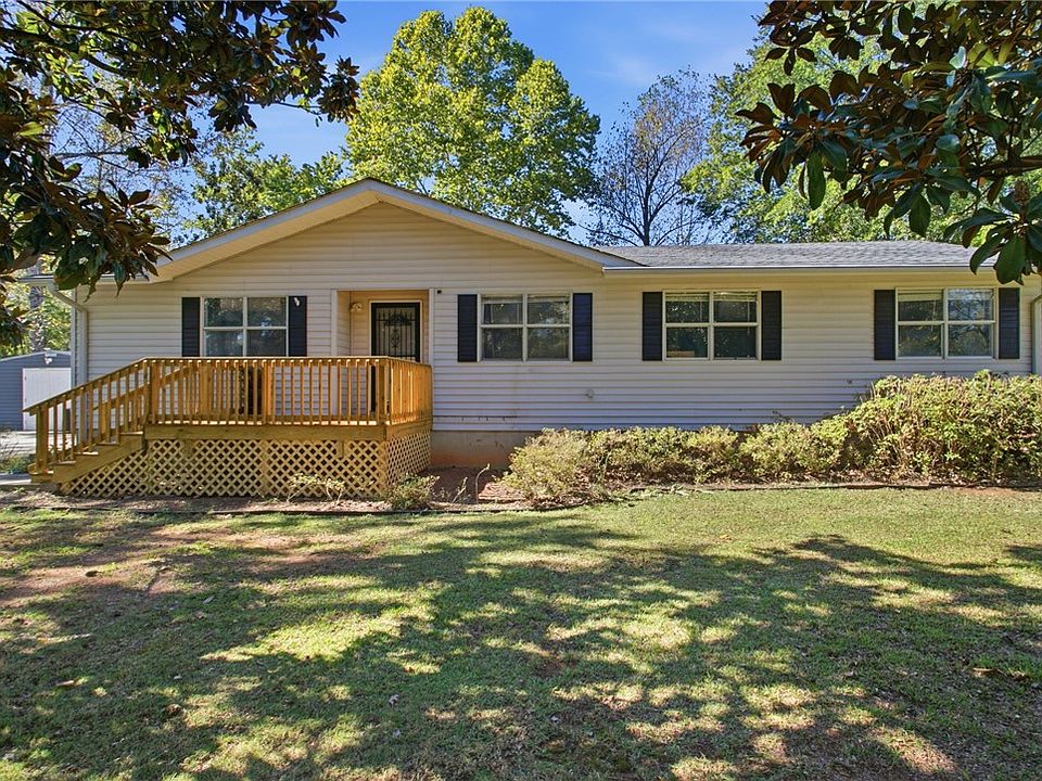1st image of 100 Ripplelake Dr