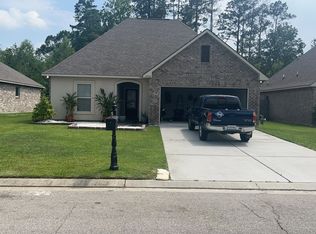 13735 Fig Dr, Denham Springs, LA 70726