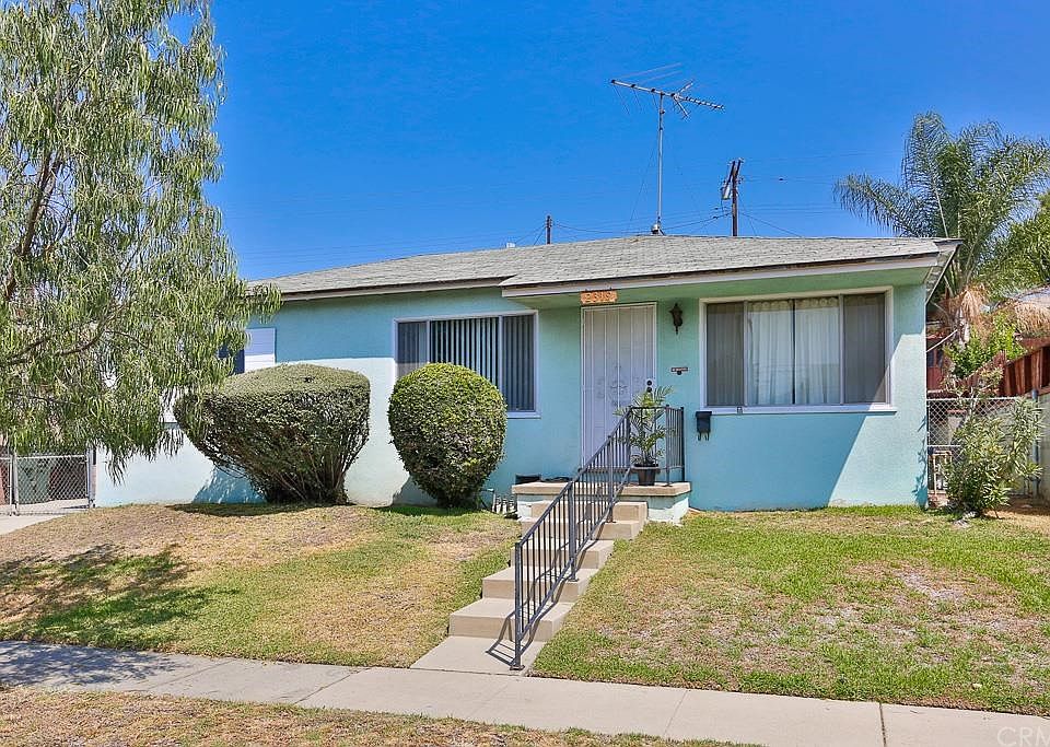 2nd image of 2319 Fulton Ave