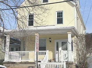 649 Penn Ave, Midland, PA 15059