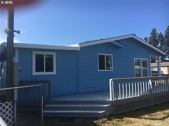 1st image of 2206 232nd Ln