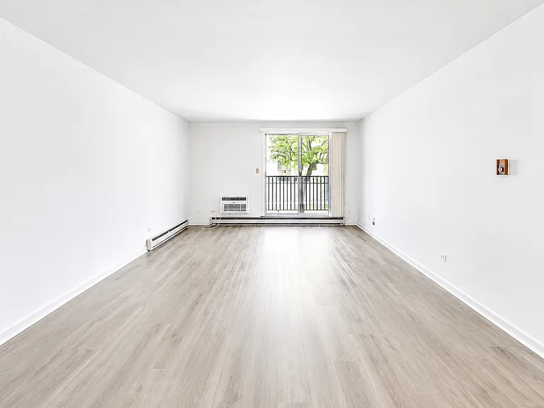 9807 S Karlov Ave #212 — Photo 3