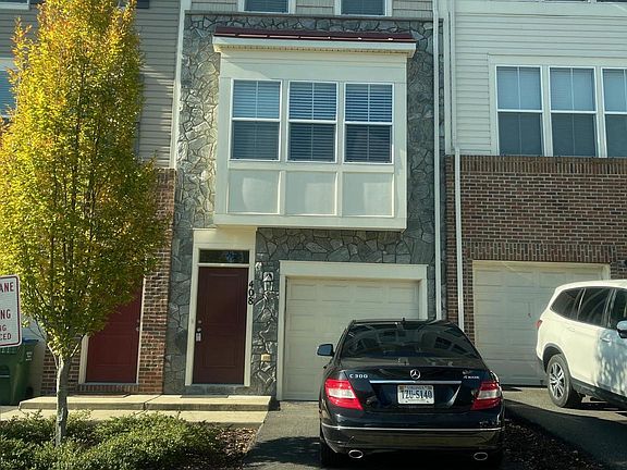 2nd image of 408 Woodstream Cir #32136