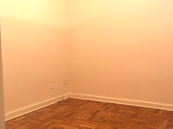 3rd image of 189-14 Crocheron Ave #110