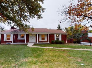 5818 Kenwood Rd, Cincinnati, OH 45243