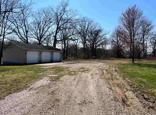 1961 N Portland Arch Rd, Covington, IN 47932