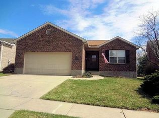 5945 Calmhaven Dr, Cincinnati, OH 45248