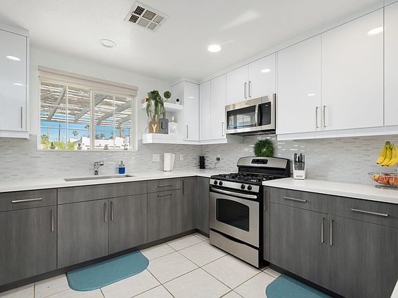 4th image of 51905 Avenida Velasco #51905