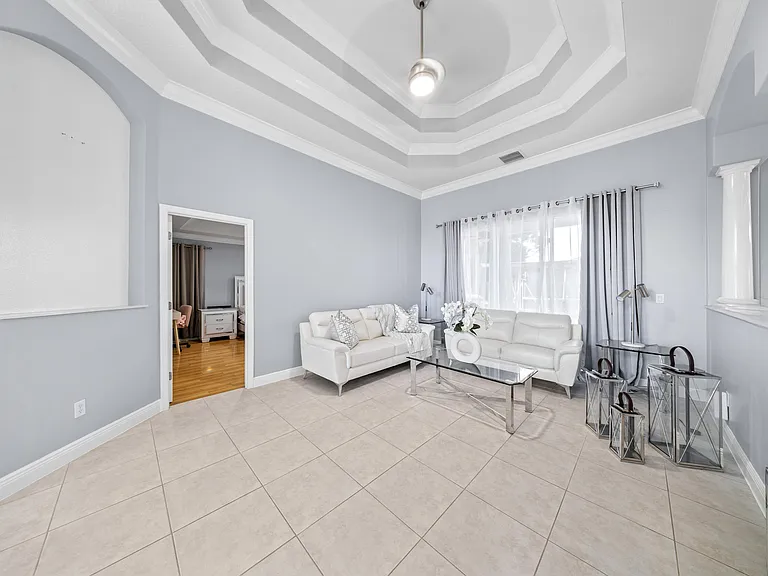5918 NW Hann Dr — Photo 33