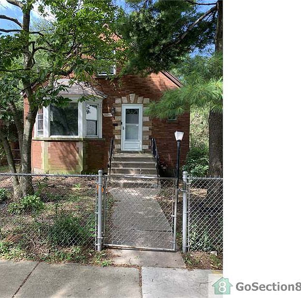 1st image of 10540 S Corliss Ave
