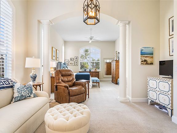 5th image of 1296 W Island Club Sq