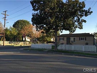 2nd image of 1189 Glen Ave