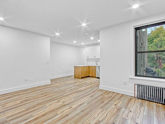 3rd image of 323 Midwood St #1