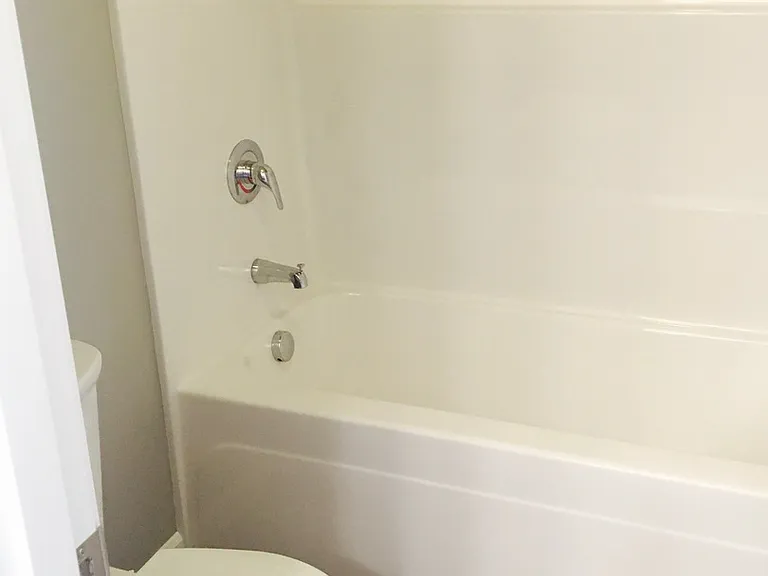1420 - 1422 Marigold Dr. — Photo 24