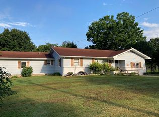 669 N Farm Road 97, Springfield, MO 65802