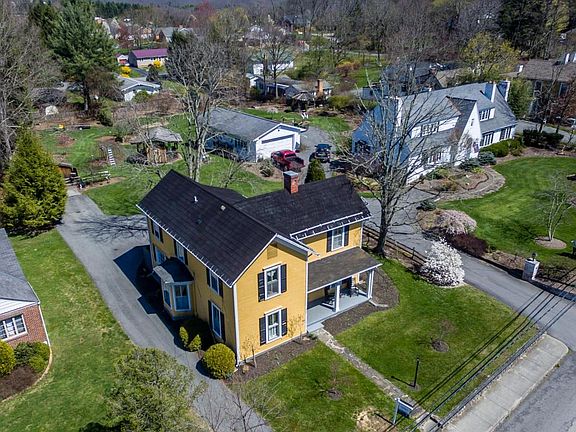 4th image of 506 Washington St