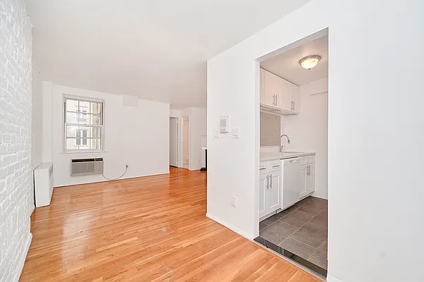 Rented by Living New York | media 28