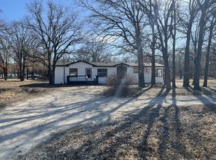 429 E Rabbit Cove Rd, West Tawakoni, TX 75474