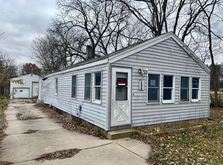 1523 River Rd W, Battle Creek, MI 49037