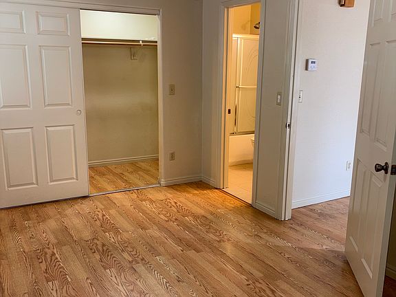 4th image of 604 1/2 Avenue G