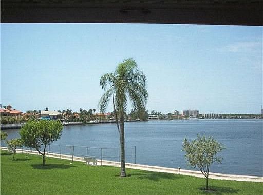 3rd image of 3020 Marcos Dr #206